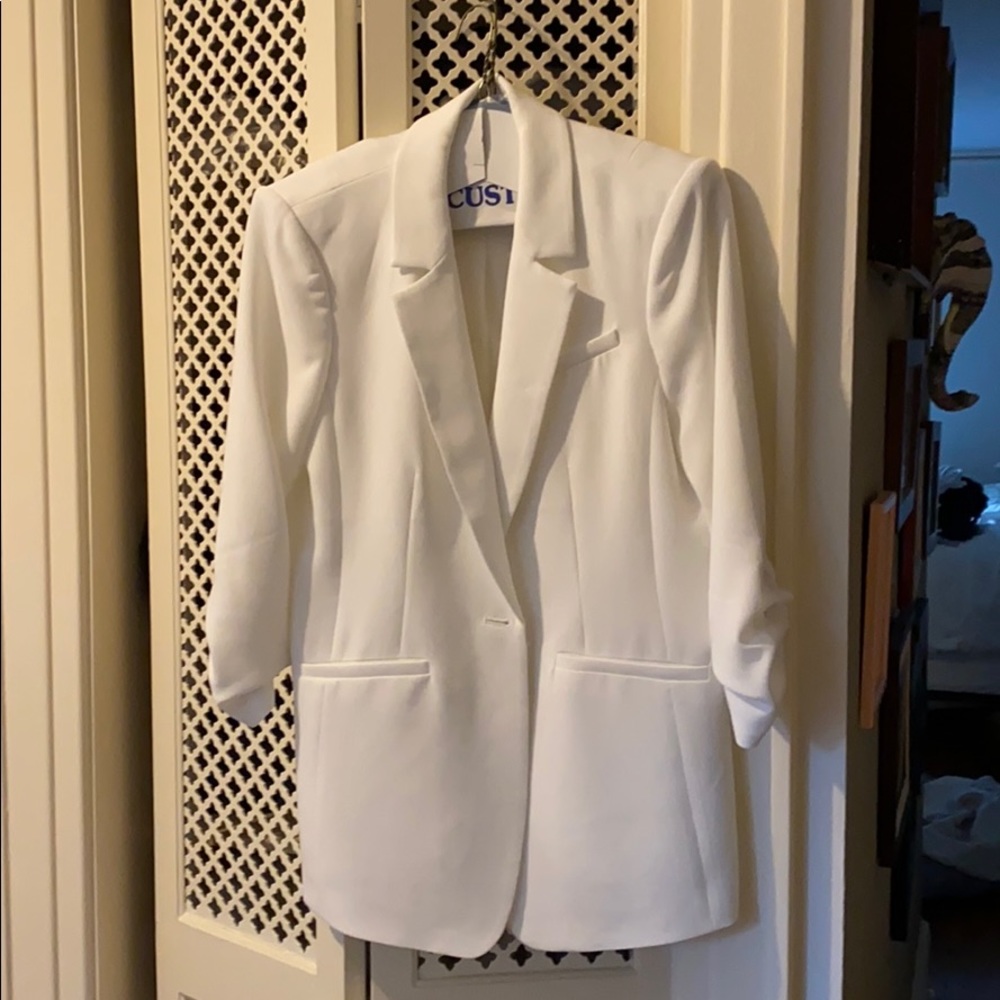 chic blazer